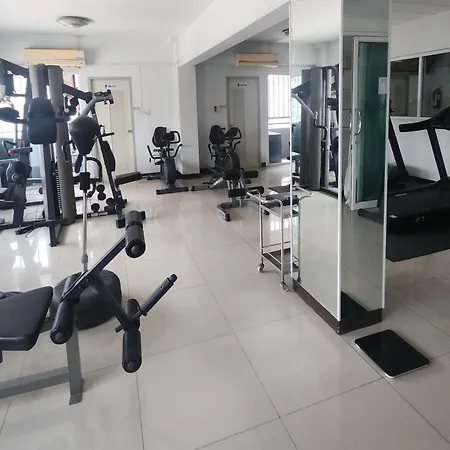 Puingtong Building Mega Bangna Apartment Ban Bang Kaeo Yai Exterior photo